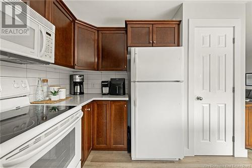 27 Cabernet Court, Dieppe, NB - Indoor Photo Showing Kitchen