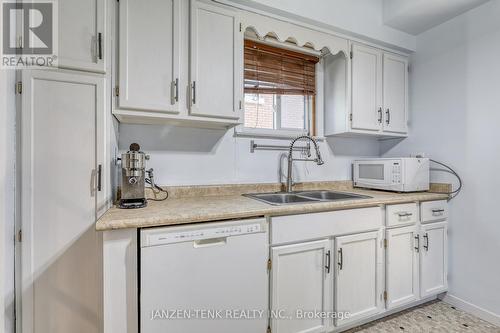 76 Fifth Avenue, St. Thomas, ON - Indoor Photo Showing Kitchen With Double Sink