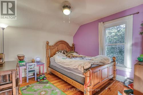 76 Fifth Avenue, St. Thomas, ON - Indoor Photo Showing Bedroom