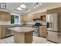 3194 Vista View Road, Prince George, BC  - Indoor Photo Showing Kitchen 