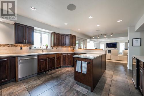 2500 Marleau Road, Prince George, BC - Indoor Photo Showing Kitchen With Upgraded Kitchen