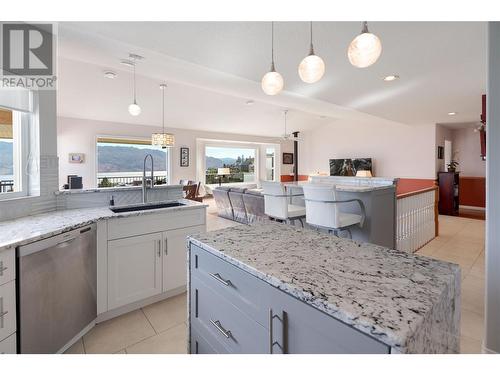 1431 Menu Road, West Kelowna, BC - Indoor Photo Showing Kitchen With Upgraded Kitchen