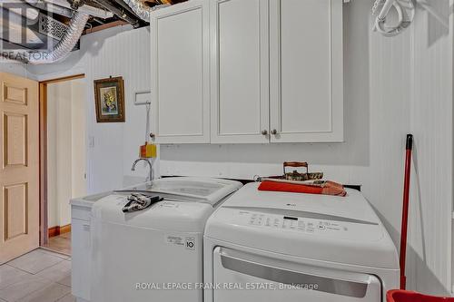 834 Kimberly Drive, Smith-Ennismore-Lakefield, ON - Indoor Photo Showing Laundry Room