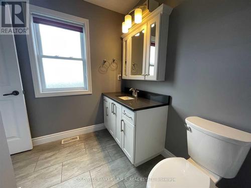 45 Arthur Street, Cramahe (Colborne), ON - Indoor Photo Showing Bathroom