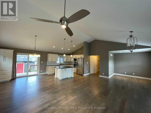 45 Arthur Street, Cramahe (Colborne), ON - Indoor Photo Showing Kitchen