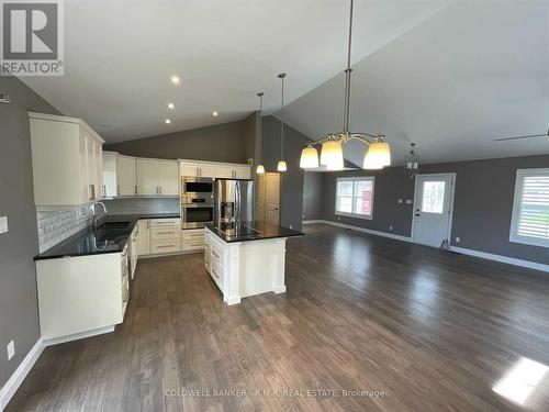 45 Arthur Street, Cramahe (Colborne), ON - Indoor Photo Showing Kitchen