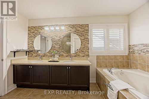 75 Learmont Avenue W, Caledon, ON - Indoor Photo Showing Bathroom