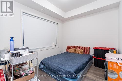 113 - 62 Sky Harbour Drive E, Brampton, ON - Indoor Photo Showing Bedroom