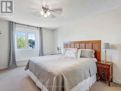 65 Dunrobin Drive, Haldimand, ON - Indoor Photo Showing Bedroom