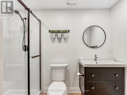 65 Dunrobin Drive, Haldimand, ON - Indoor Photo Showing Bathroom