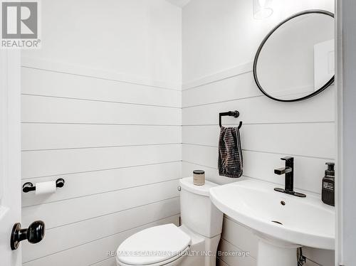 65 Dunrobin Drive, Haldimand, ON - Indoor Photo Showing Bathroom