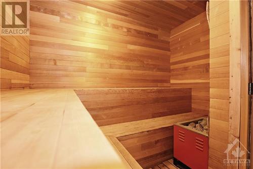 a sauna is available in gym - 40 Boteler Street Unit#1102, Ottawa, ON - Indoor Photo Showing Other Room