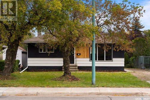 259 Broad Street N, Regina, SK - Outdoor