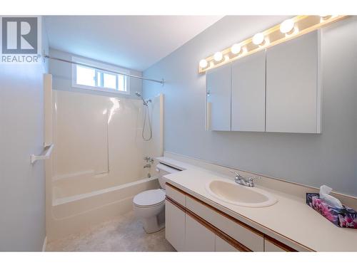 250 Scott Avenue Unit# 104, Penticton, BC - Indoor Photo Showing Bathroom