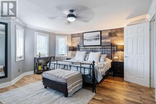 62 Wyndfield Crescent, Whitby, ON - Indoor Photo Showing Bedroom