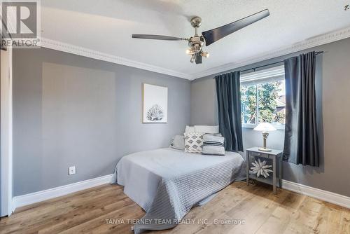 62 Wyndfield Crescent, Whitby, ON - Indoor Photo Showing Bedroom