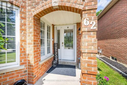 62 Wyndfield Crescent, Whitby, ON - Outdoor