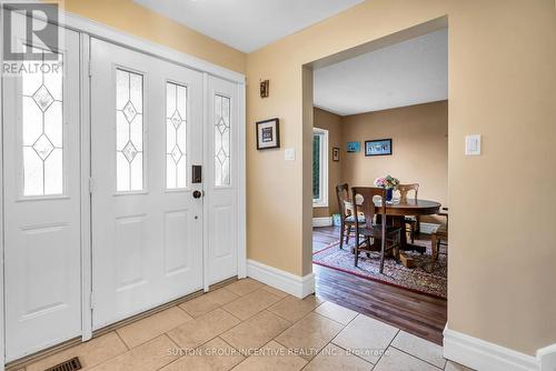 9 Tower Court, Bradford West Gwillimbury, ON - Indoor Photo Showing Other Room