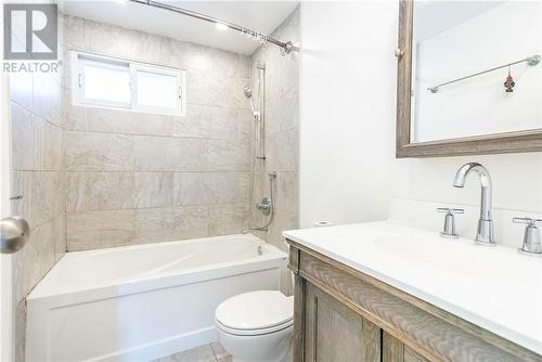 1761 Rutherglen, Sudbury, ON - Indoor Photo Showing Bathroom