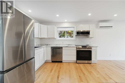 188-190 Tilley Drive, Fredericton, NB - Indoor Photo Showing Kitchen