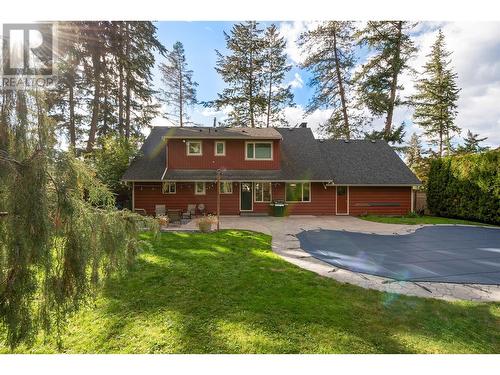 4531 Raymer Road, Kelowna, BC - Outdoor With Deck Patio Veranda