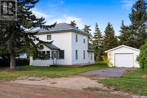 124 Burton Street, Abernethy, SK - Outdoor