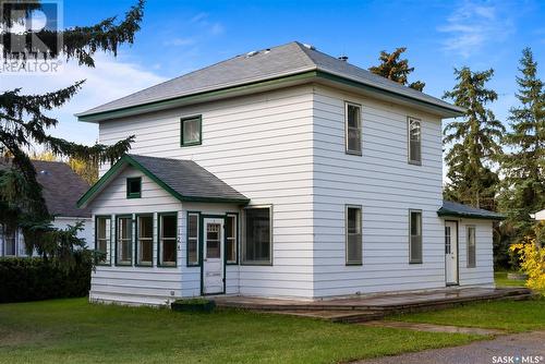 124 Burton Street, Abernethy, SK - Outdoor