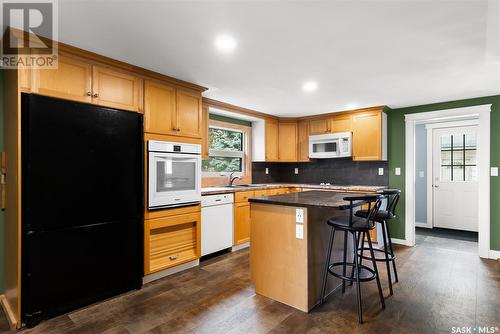 124 Burton Street, Abernethy, SK - Indoor Photo Showing Kitchen