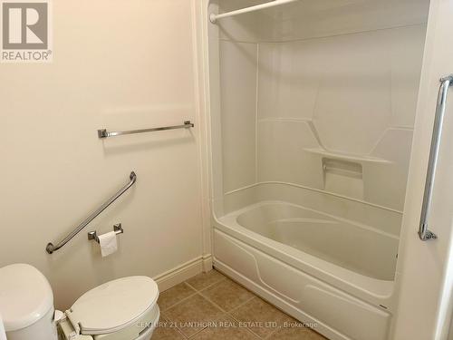 3 - 494 Metcalf Street, Tweed, ON - Indoor Photo Showing Bathroom