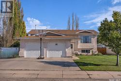 1234 Catherwood AVENUE  Saskatoon, SK S7L 7G5