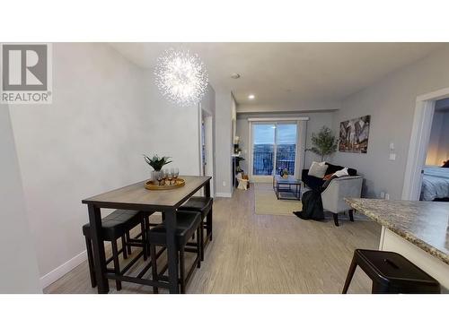 502 10307 112 Street, Fort St. John, BC - Indoor Photo Showing Dining Room