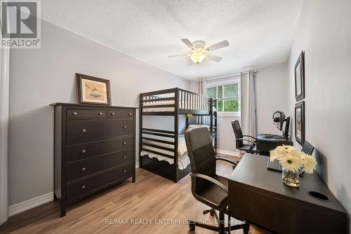 2025 Canning Court, Burlington, ON - Indoor