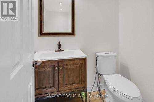 4214 Amaletta Crescent, Burlington, ON - Indoor Photo Showing Bathroom