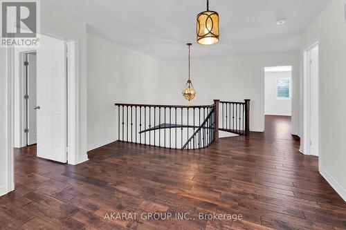 4214 Amaletta Crescent, Burlington, ON - Indoor Photo Showing Other Room