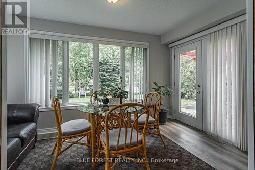 77 Woodvale Drive, Thames Centre (Dorchester), ON - Indoor Photo Showing Dining Room