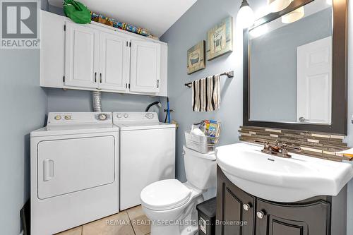 2958 King Street, Caledon, ON - Indoor Photo Showing Laundry Room