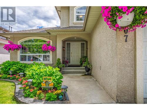 307 Sumac Road E, Kelowna, BC - Outdoor