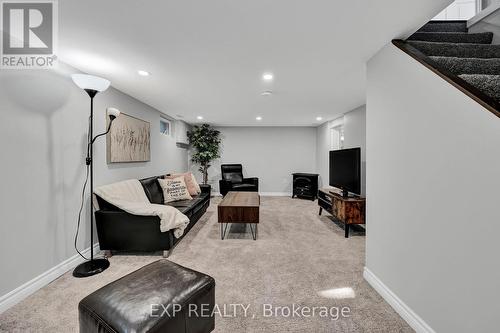 124 Whitney Place, Kitchener, ON - Indoor