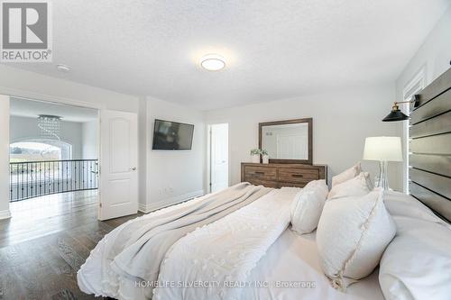 6512 Crown Grant Road, London, ON - Indoor Photo Showing Bedroom