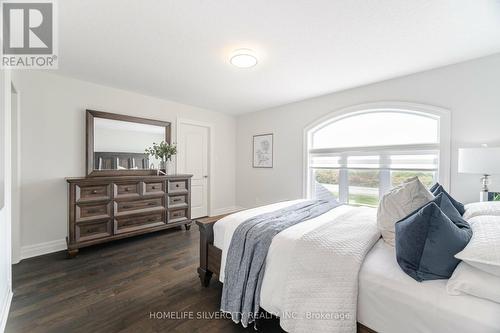 6512 Crown Grant Road, London, ON - Indoor Photo Showing Bedroom