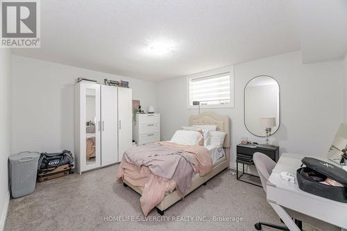 6512 Crown Grant Road, London, ON - Indoor Photo Showing Bedroom