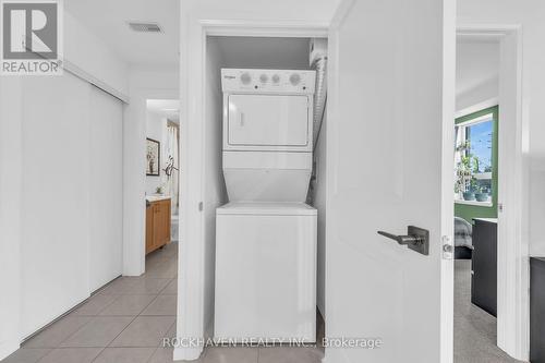 212 - 5 Hamilton Street N, Hamilton, ON - Indoor Photo Showing Laundry Room