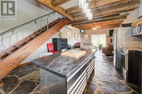 776711 Highway 10, Chatsworth, ON - Indoor Photo Showing Kitchen