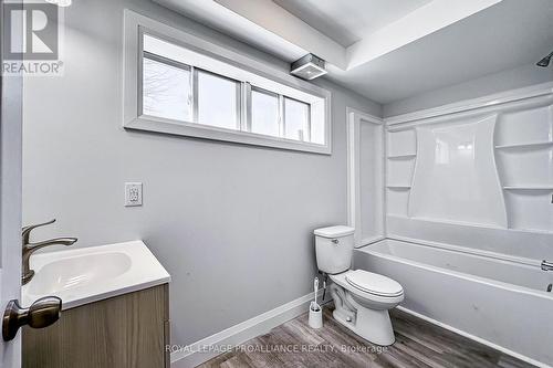 83 Calderwood Drive, Kingston, ON - Indoor Photo Showing Bathroom