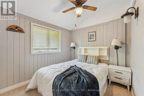 1251 Young'S Cove, Smith-Ennismore-Lakefield, ON - Indoor Photo Showing Bedroom