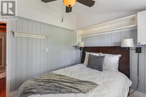 1251 Young'S Cove, Smith-Ennismore-Lakefield, ON - Indoor Photo Showing Bedroom