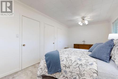 25985 Woodbine Avenue, Georgina, ON - Indoor Photo Showing Bedroom