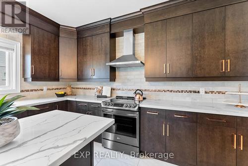 133 Lametti Drive N, Pelham, ON - Indoor Photo Showing Kitchen