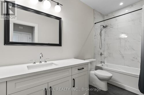 4 - 1849 Four Mile Creek Road, Niagara-On-The-Lake, ON - Indoor Photo Showing Bathroom