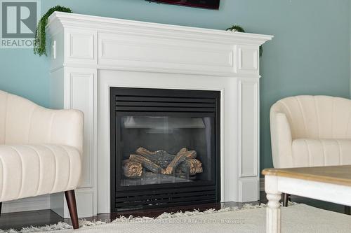 21 Greenaway Circle, Port Hope, ON - Indoor Photo Showing Living Room With Fireplace